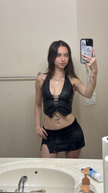 Full leaked Nnayetakk  page private onlyfans photo