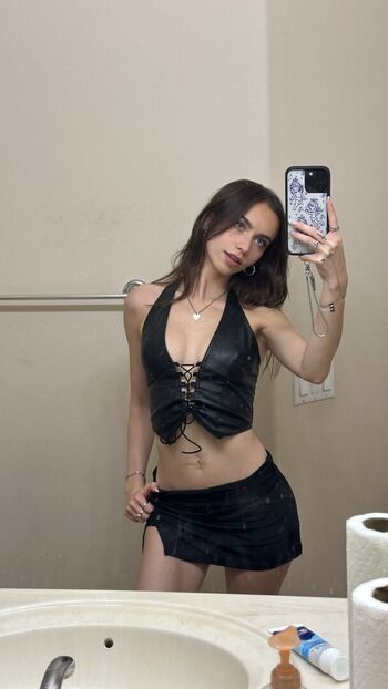 Full leaked Nnayetakk  page private onlyfans photo