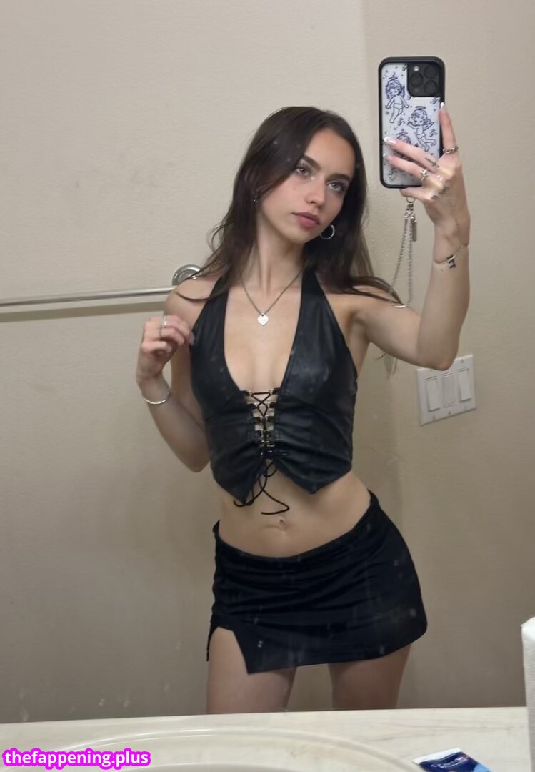 Katelyn Elizabeth / katelynelizabeth / nnayetakk नग्न OnlyFans फोटो #1327