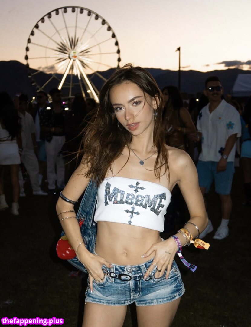 Katelyn Elizabeth / katelynelizabeth / nnayetakk Фото обнажённых OnlyFans #1344