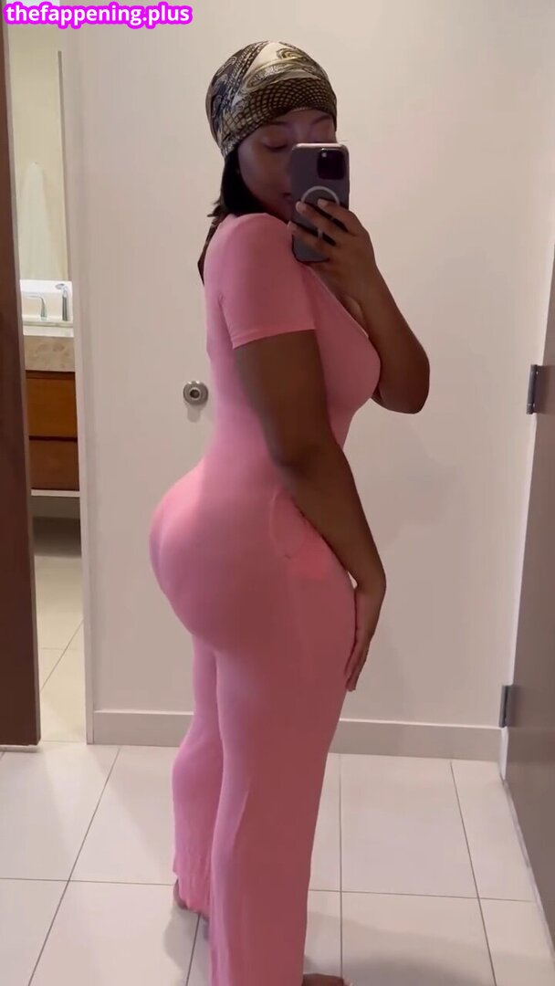 Nneka / https: / whoisnneka Nacktes OnlyFans Foto #74