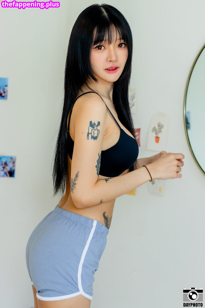 https: / nnewys Naakte OnlyFans Foto #12