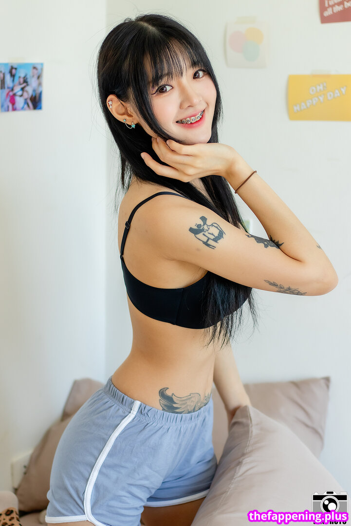 https: / nnewys Фото обнажённых OnlyFans #18