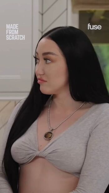 Full leaked Noah cyrus page private onlyfans photo