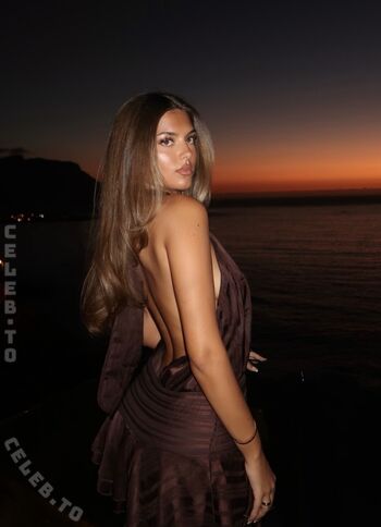 Full leaked Noelamlc private onlyfans photo