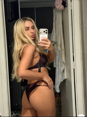 Full leaked Noelle hear private photo