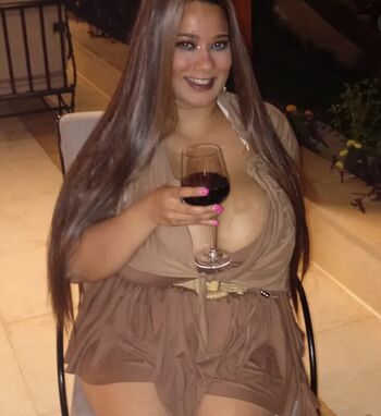 Full leaked Noelle martin page private photo