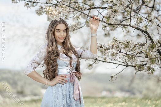 Full leaked Noelle puchinger private photo
