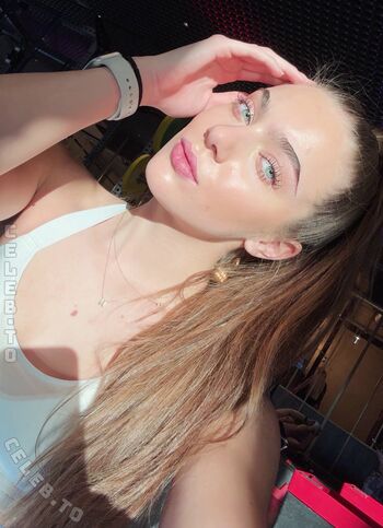 Full leaked Noelle puchinger private photo
