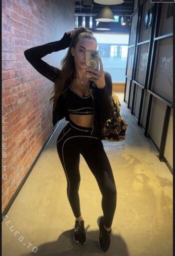 Full leaked Noelle puchinger private photo