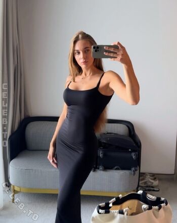 Full leaked Noelle puchinger private photo