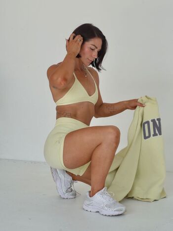 Full leaked Noellebenepe private photo