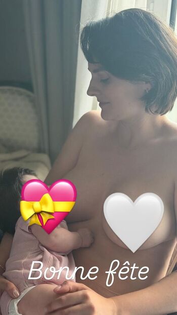 Full leaked Noemie merlant private photo