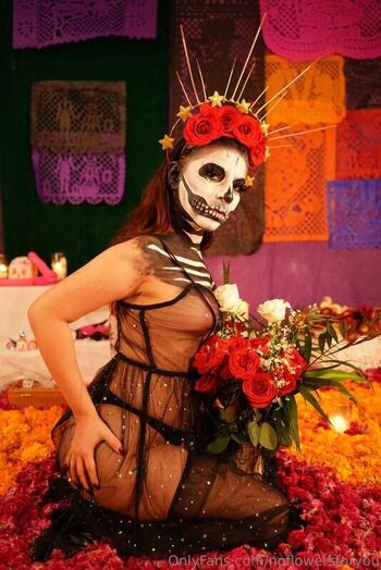 Full leaked Noflowersforyou page private onlyfans photo