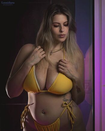 Full leaked Nonvaleamorsi private photo