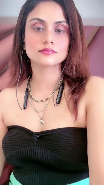 Full leaked Noopur singh saatwat private photo