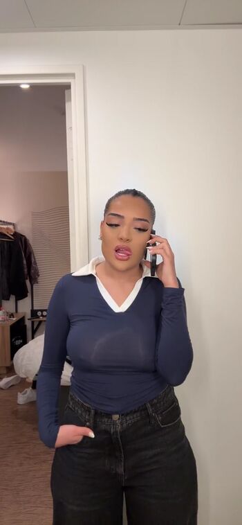 Full leaked Norel bmz page private photo