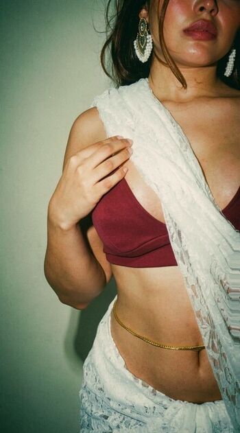 Full leaked Not so shy private photo