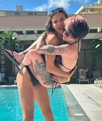 Full leaked Noteasybeinwheezy private photo