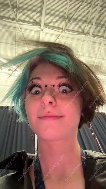 Full leaked Noteasybeinwheezy private photo