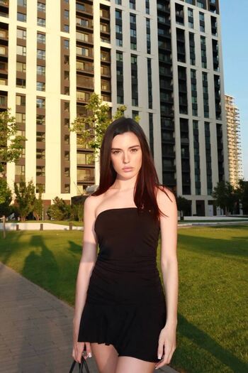 Full leaked Notevuushka private onlyfans photo