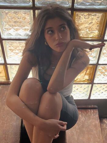 Full leaked Nourine abouseada page private onlyfans photo