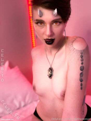 Full leaked Nova flux private onlyfans photo