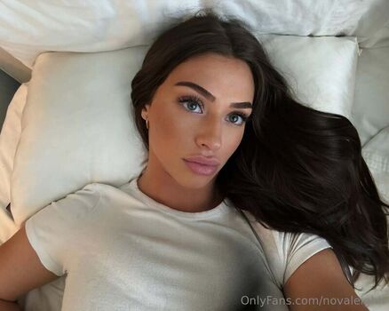 Nova Leigh