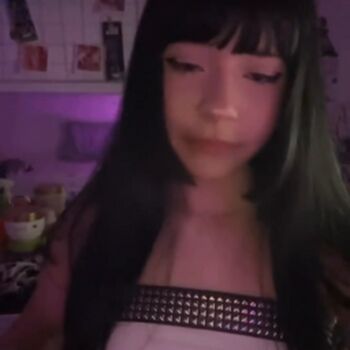 Full leaked Novinhas com peitos pequenos private photo