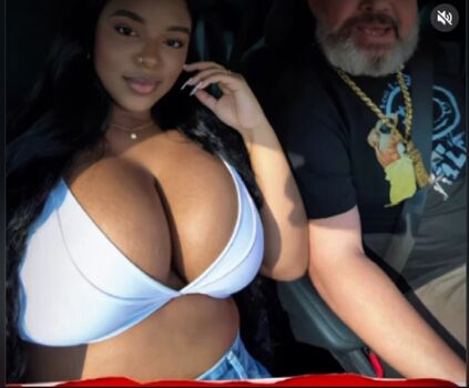 Full leaked Novinhas peitudas  page private onlyfans photo