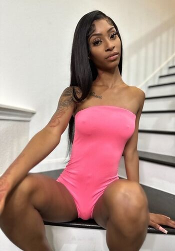 Full leaked Nu vibess private onlyfans photo