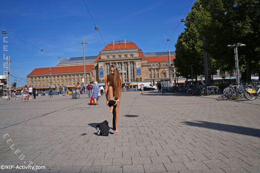 Full leaked Nude in public page private photo