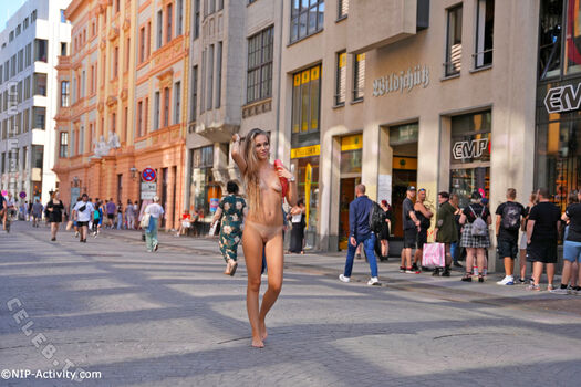 Full leaked Nude in public private photo