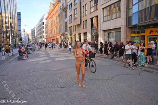 Full leaked Nude in public private photo