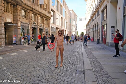 Full leaked Nude in public private photo