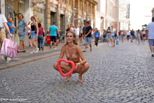 Full leaked Nude in public private photo