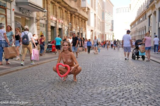 Full leaked Nude in public private photo