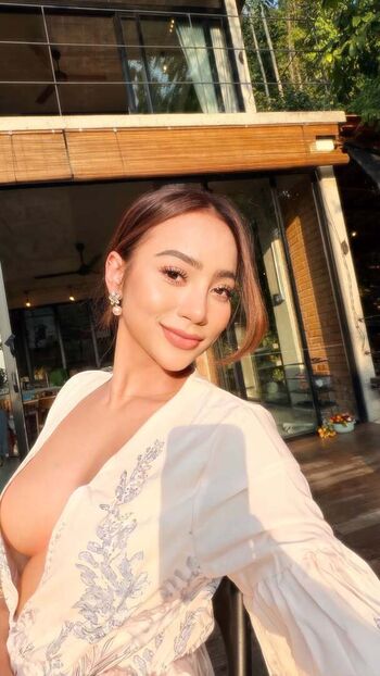 Full leaked Nurlynnazureen private onlyfans photo