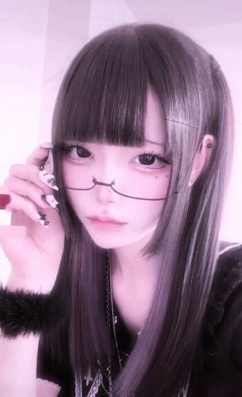 Full leaked Nwqllxq private onlyfans photo