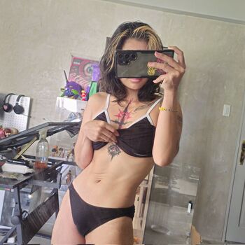 Full leaked Nyaaati private photo