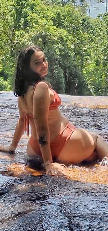 Full leaked Nyandias private photo