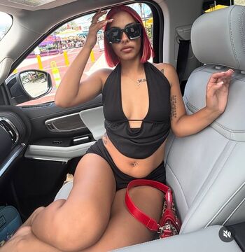Nyc.Naylee