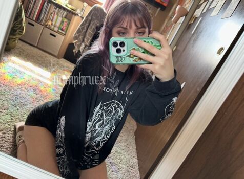 Full leaked Nymphruex private photo