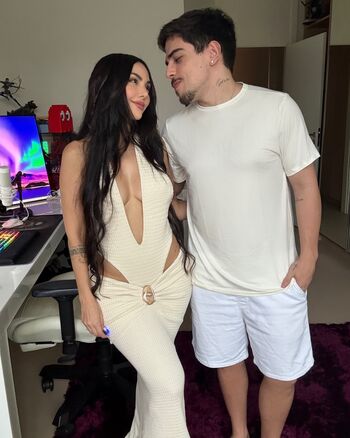 Full leaked Nyvi estephan page private onlyfans photo