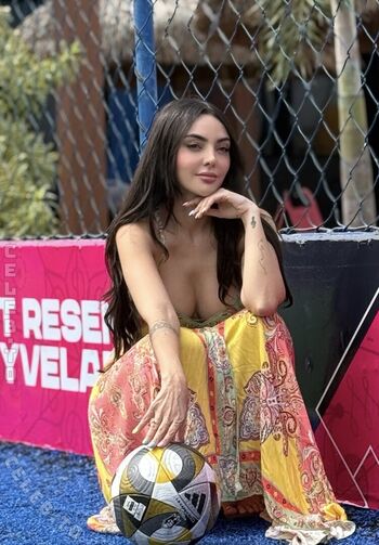 Full leaked Nyvi estephan private onlyfans photo