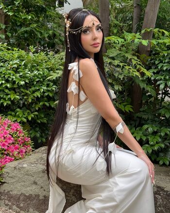 Full leaked Nyvi estephan private photo