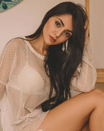 Full leaked Nyvi estephan page private photo