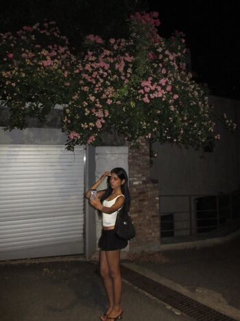 Full leaked Unkyndled/ private photo