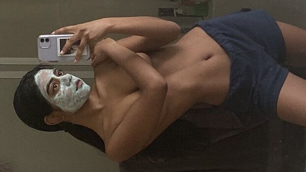 Full leaked Val cruz/ private photo
