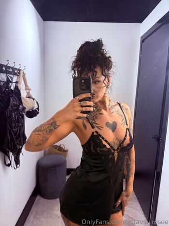 Full leaked Octavia rosee private onlyfans photo